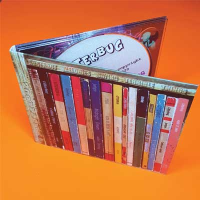 What is the difference between a digipak and a CD?